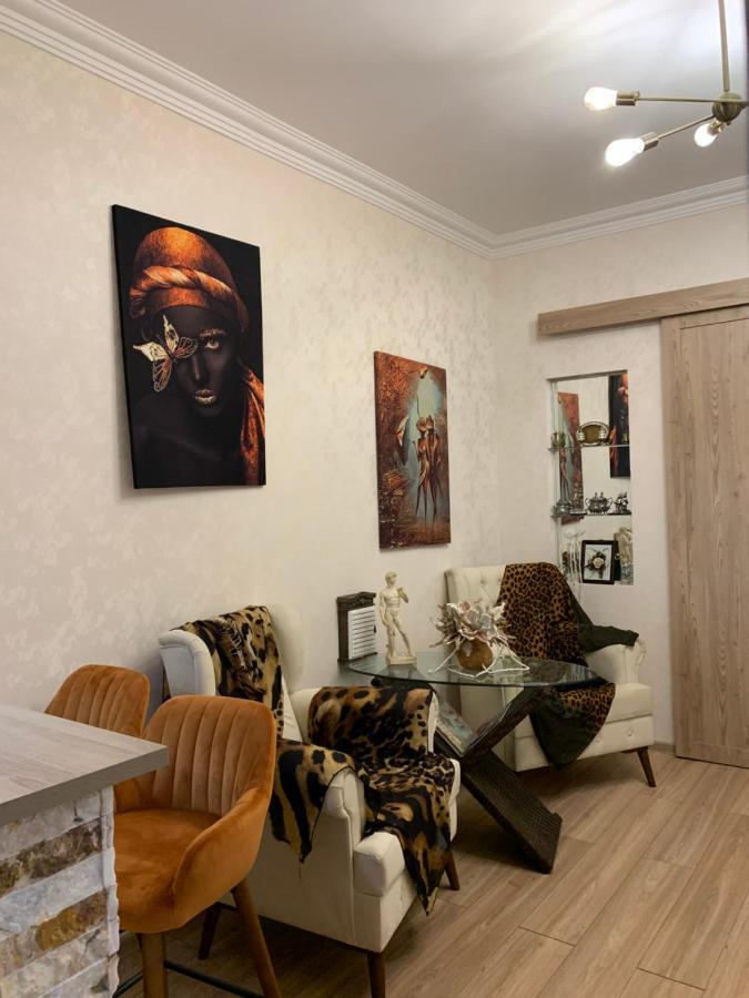 White House Taso Tbilisi Exterior foto